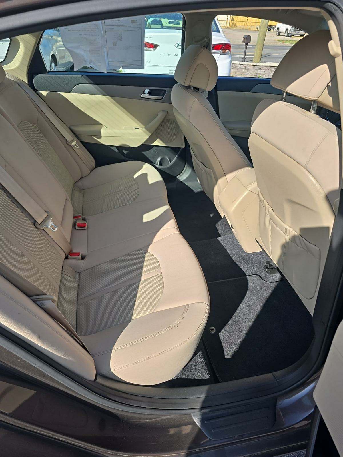 2015 Hyundai Sonata SE FWD