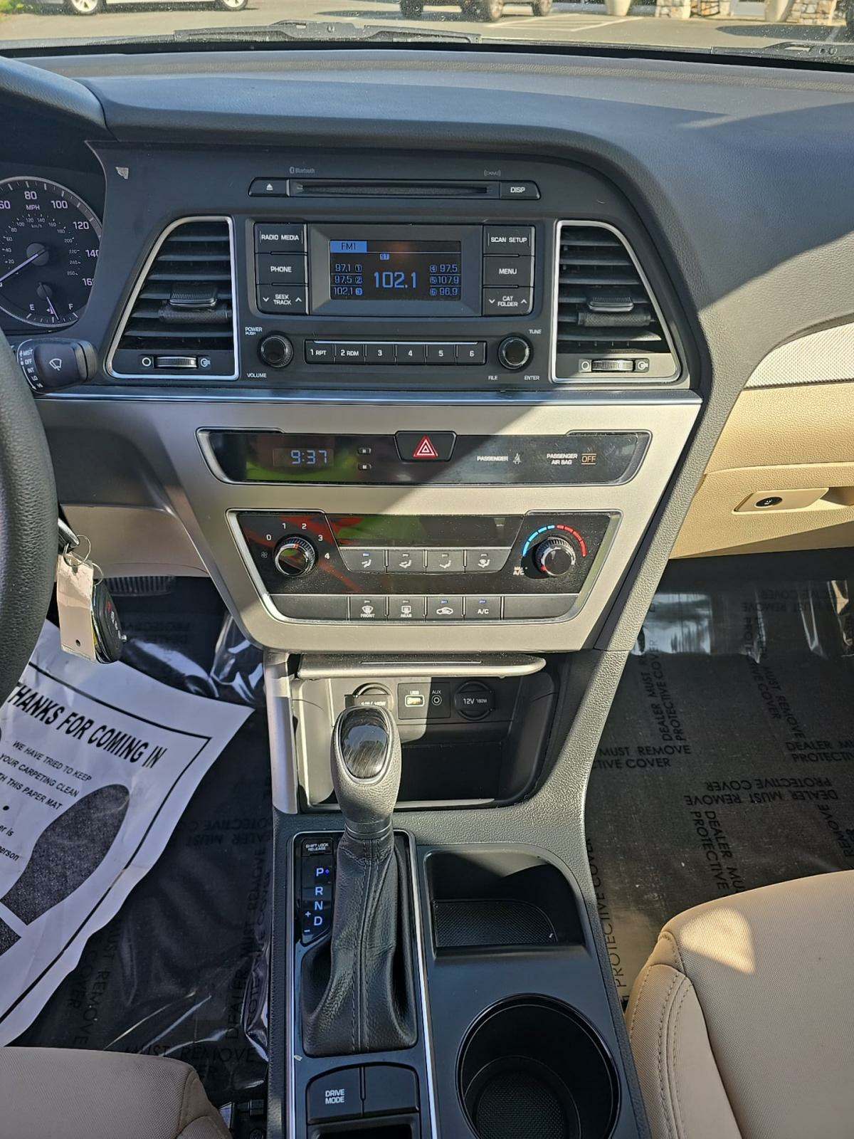 2015 Hyundai Sonata SE FWD