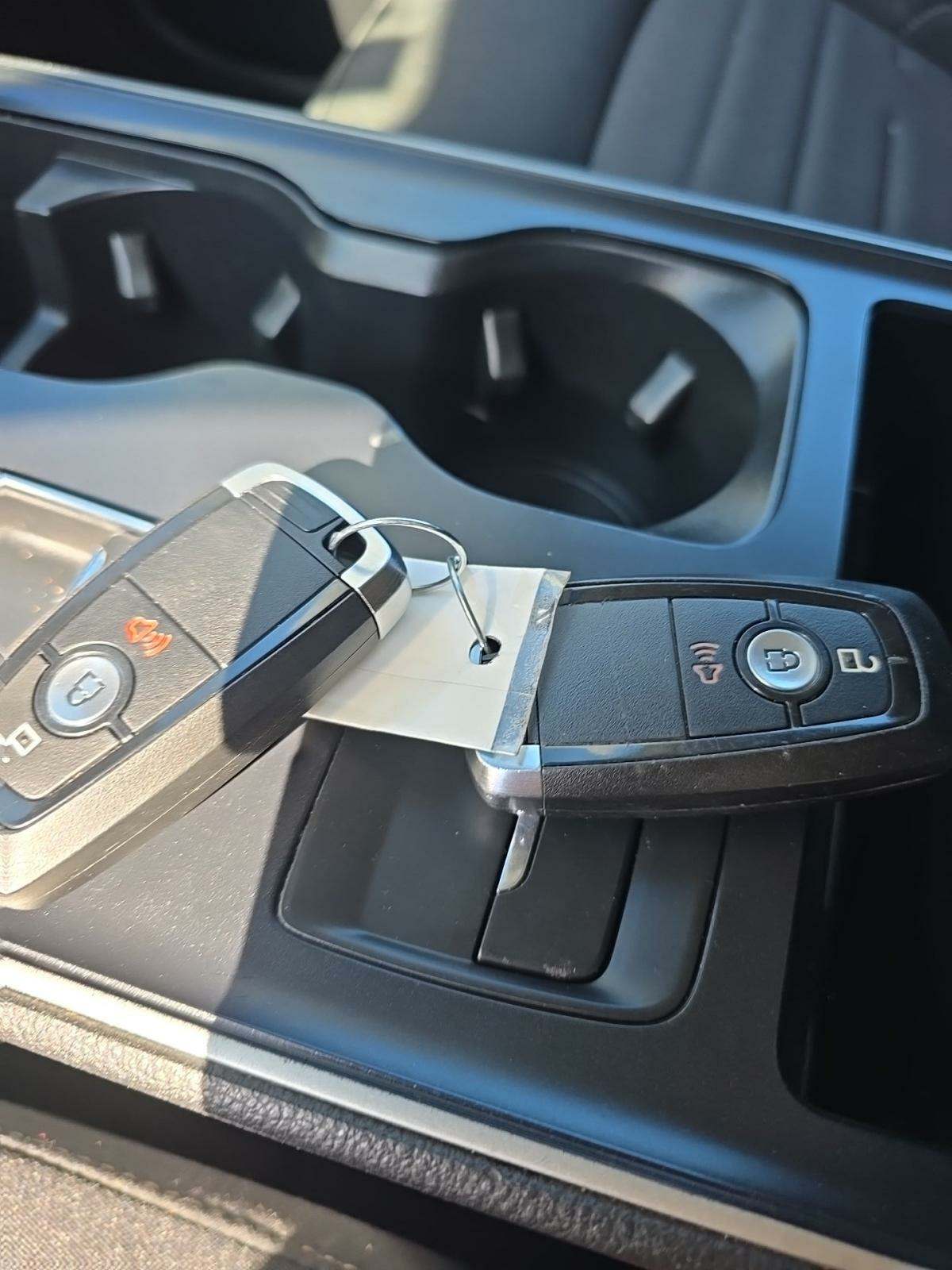 2021 Ford Edge SE AWD