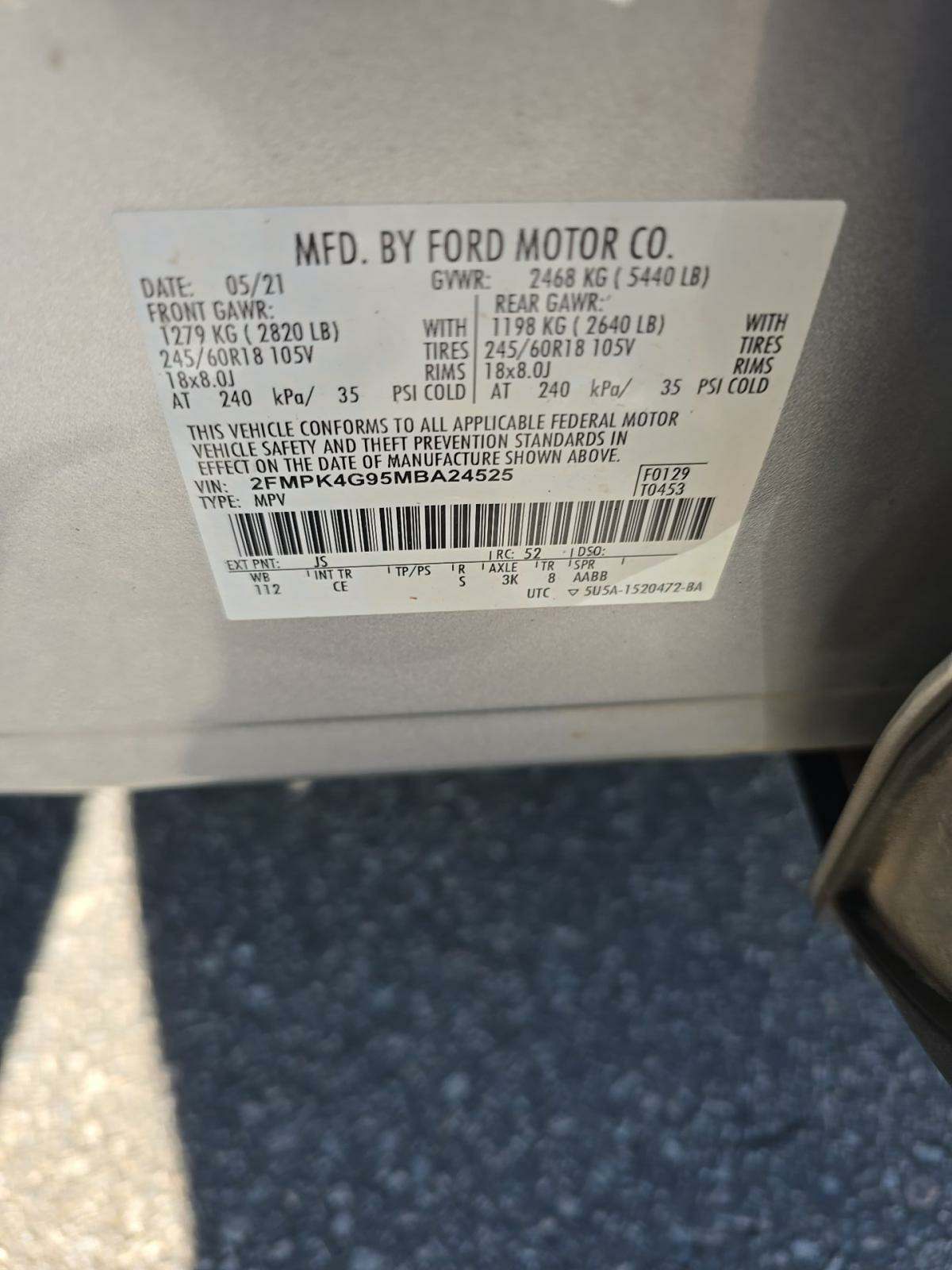 2021 Ford Edge SE AWD