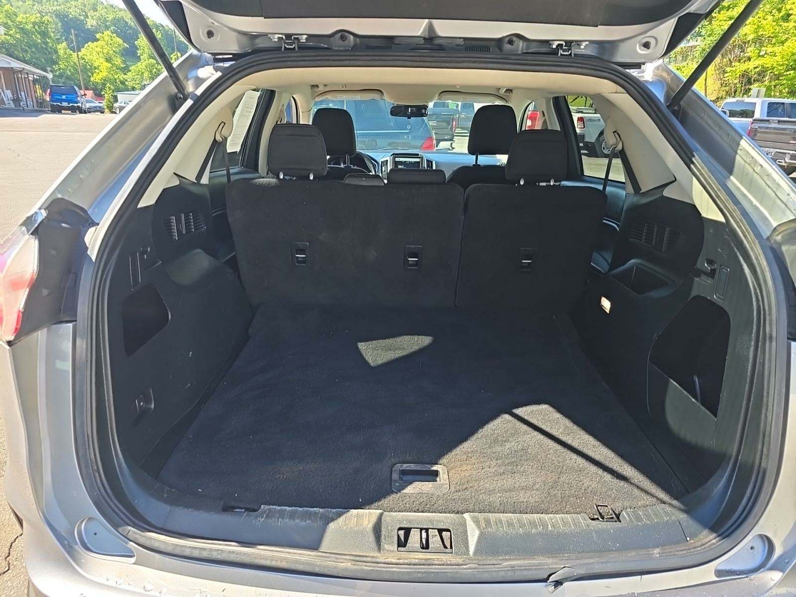 2021 Ford Edge SE AWD