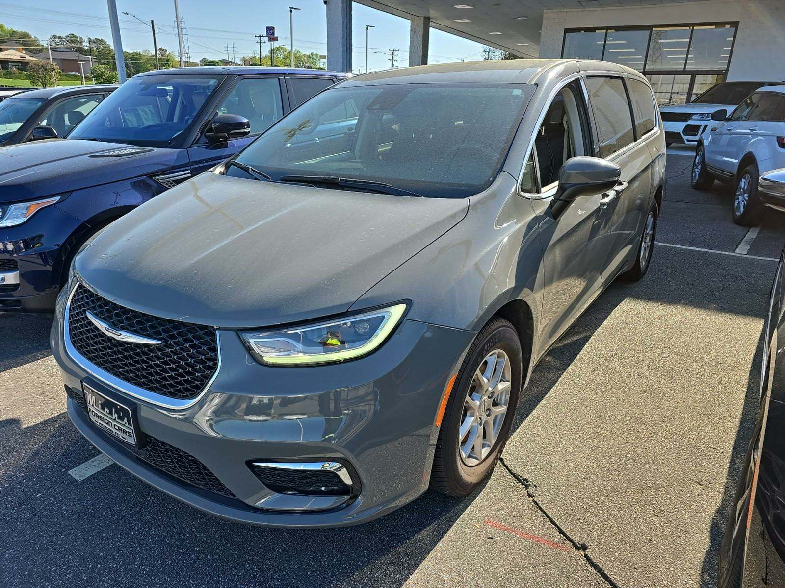 2023 Chrysler Pacifica Touring L FWD
