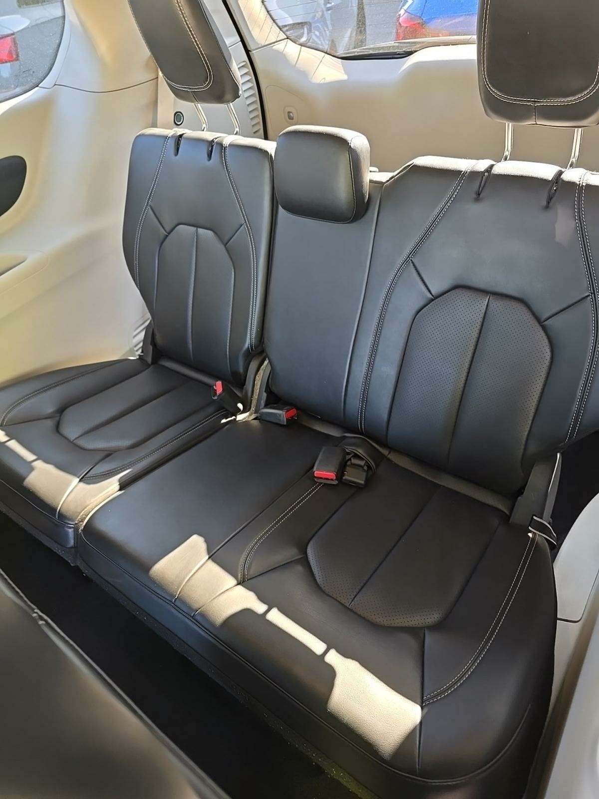 2023 Chrysler Pacifica Touring L FWD