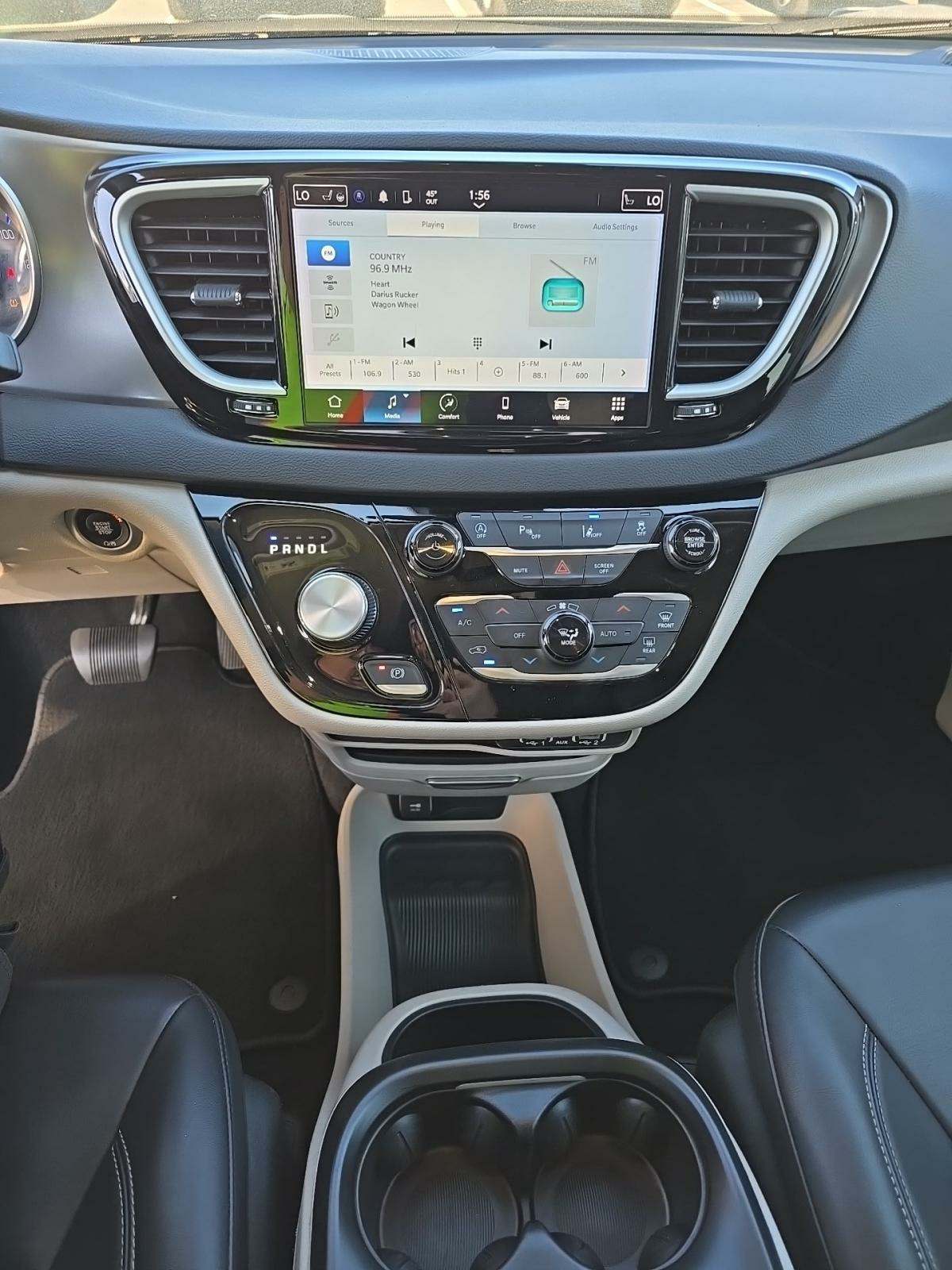 2023 Chrysler Pacifica Touring L FWD