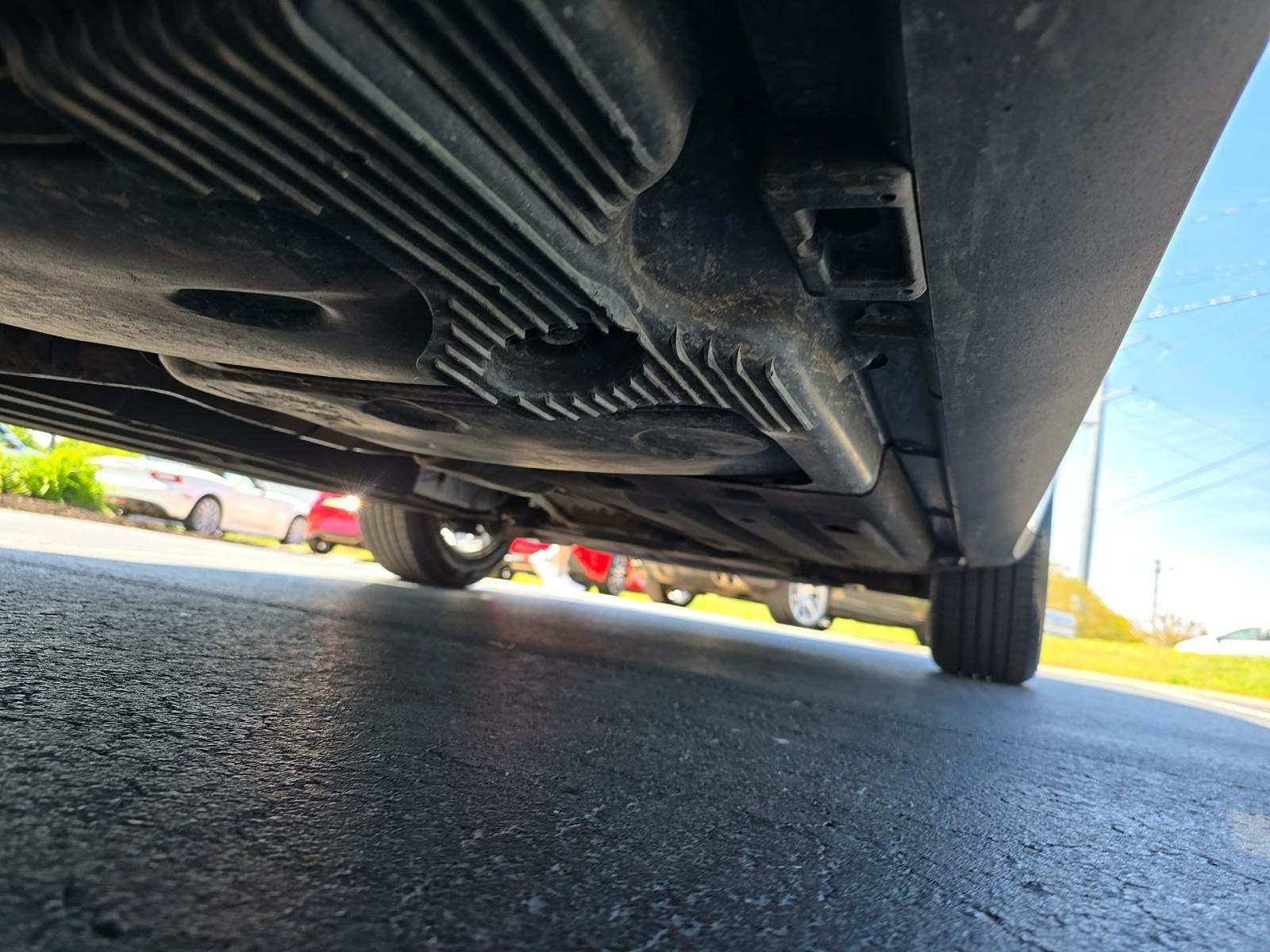 2017 Porsche Macan Base AWD