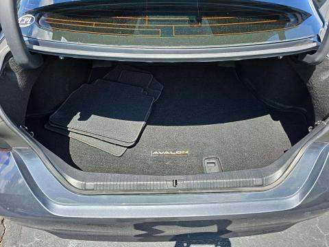 2019 Toyota Avalon XSE FWD