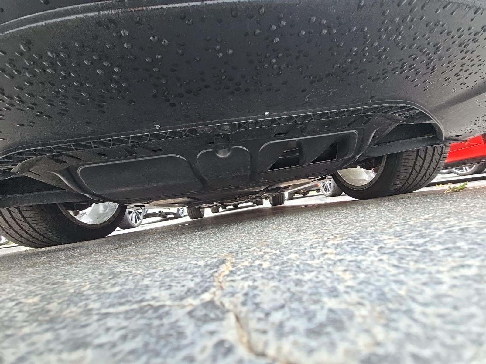 2018 Volkswagen Passat 2.0T R-Line FWD