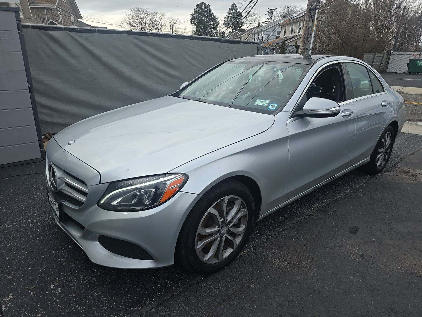 2015 Mercedes-Benz C 300 4MATIC Sedan