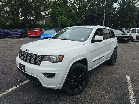 2022 Jeep Grand Cherokee Laredo X AWD
