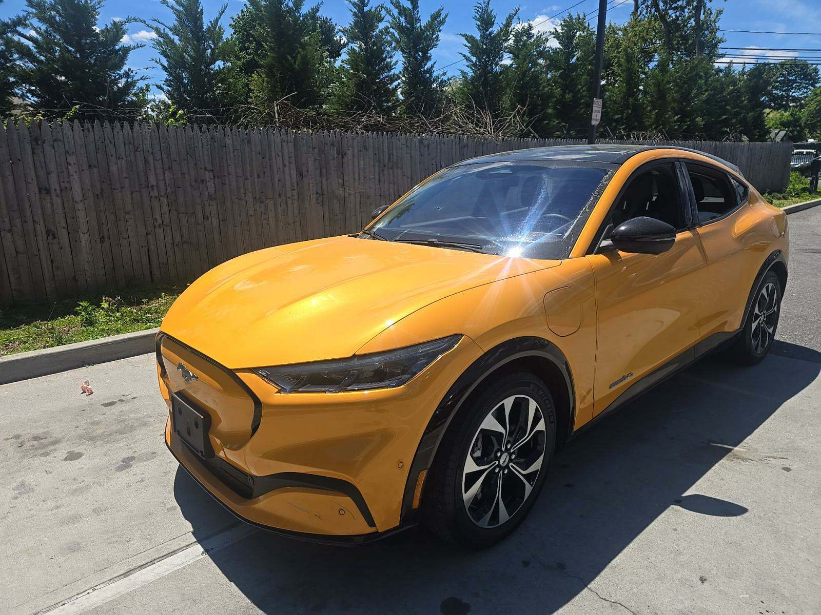 2023 Ford Mustang Mach-E Premium AWD