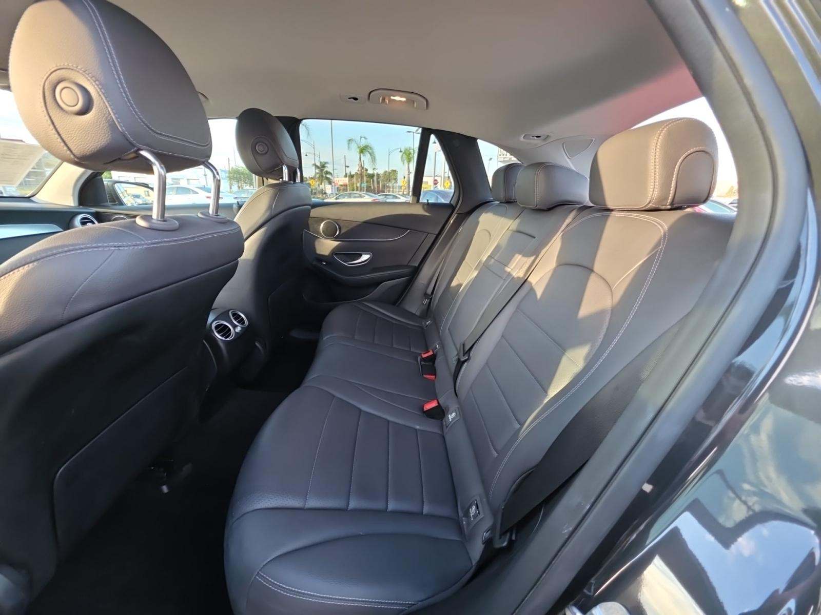 2022 Mercedes-Benz GLC GLC 300 RWD