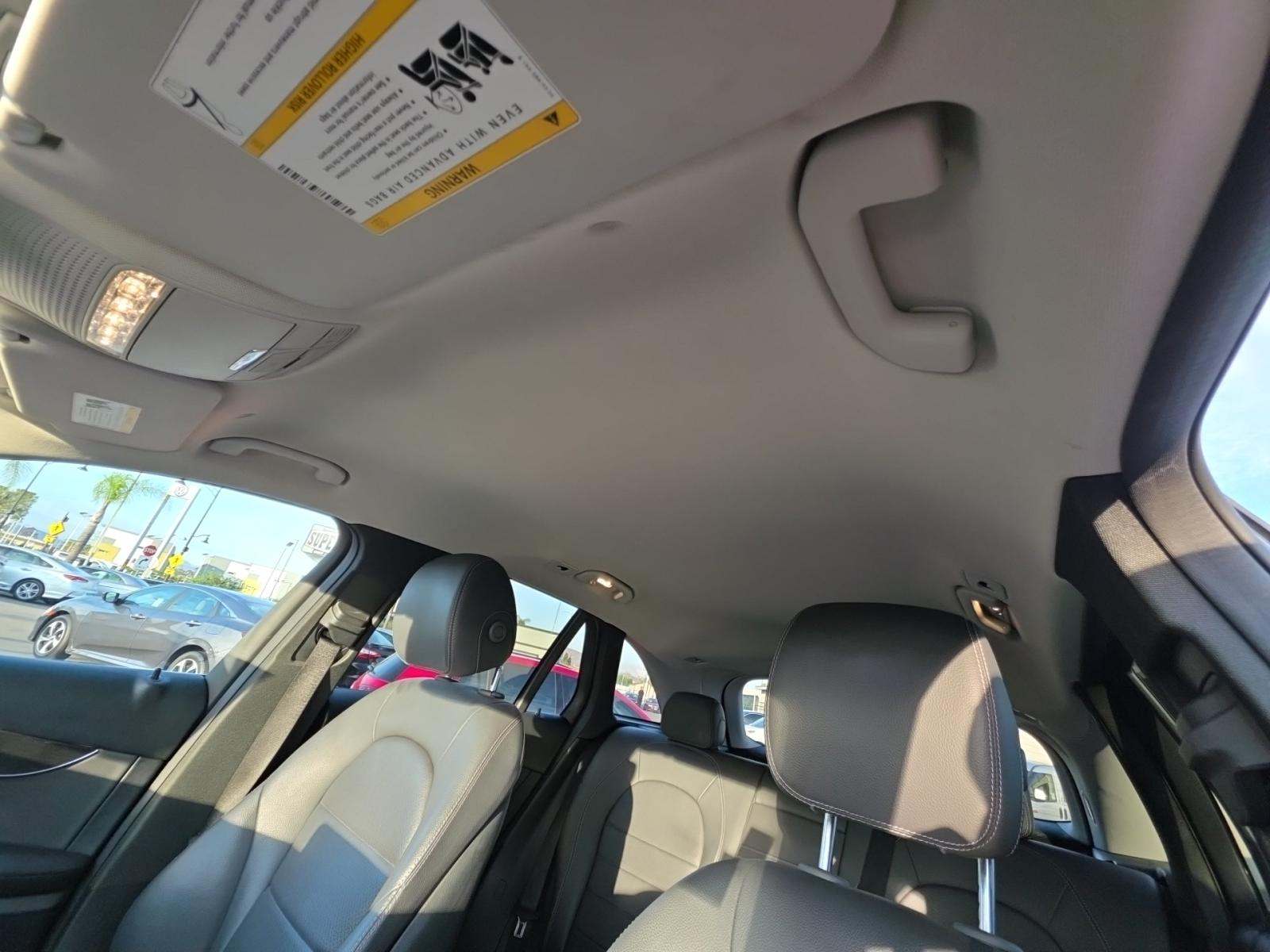 2022 Mercedes-Benz GLC GLC 300 RWD