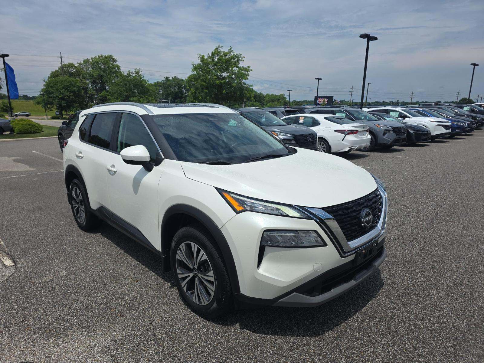 2023 Nissan Rogue SV AWD