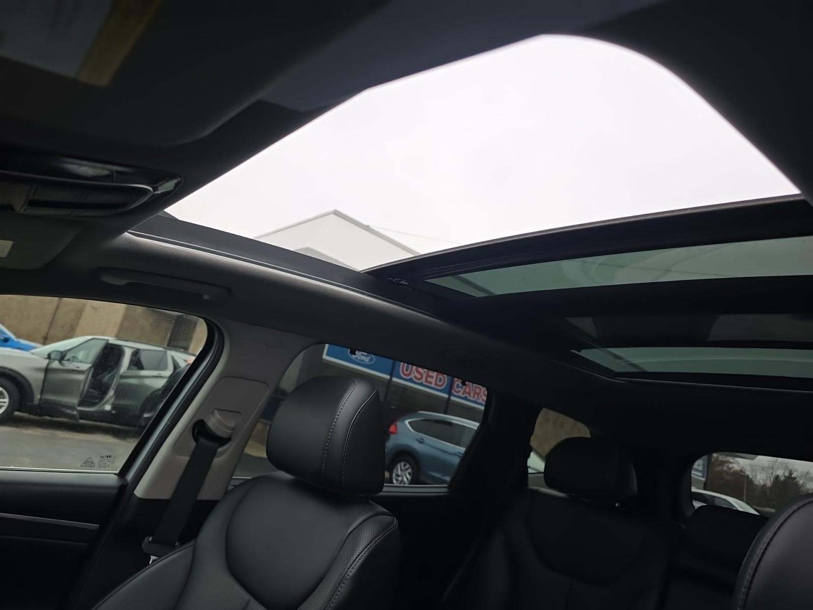 2023 Hyundai Santa Fe Hybrid SEL Premium AWD