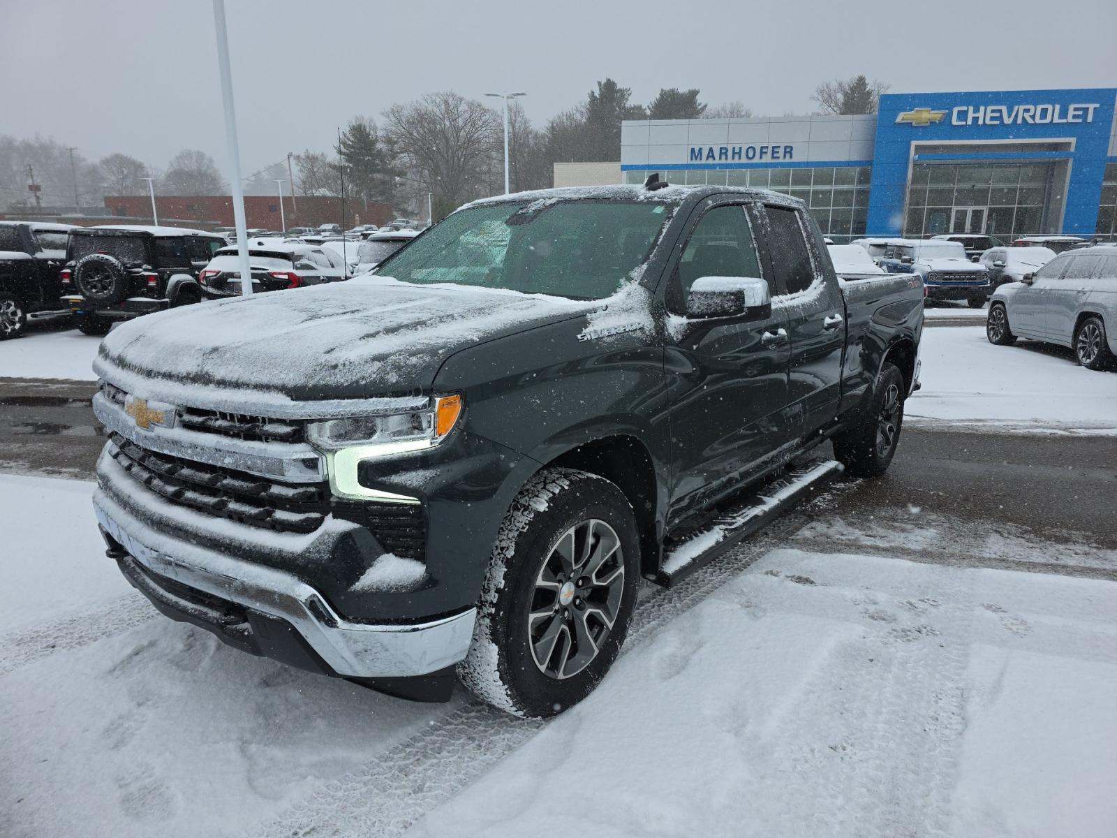 2025 Chevrolet Silverado 1500 LT AWD