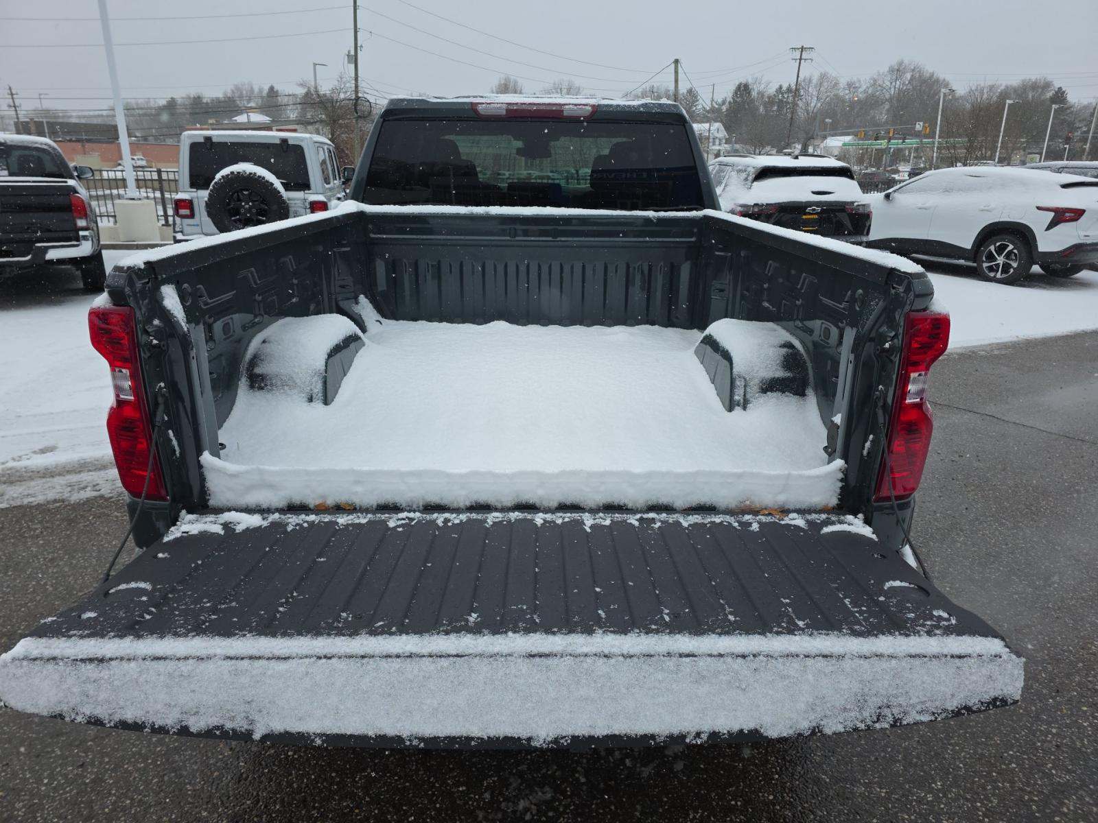 2025 Chevrolet Silverado 1500 LT AWD