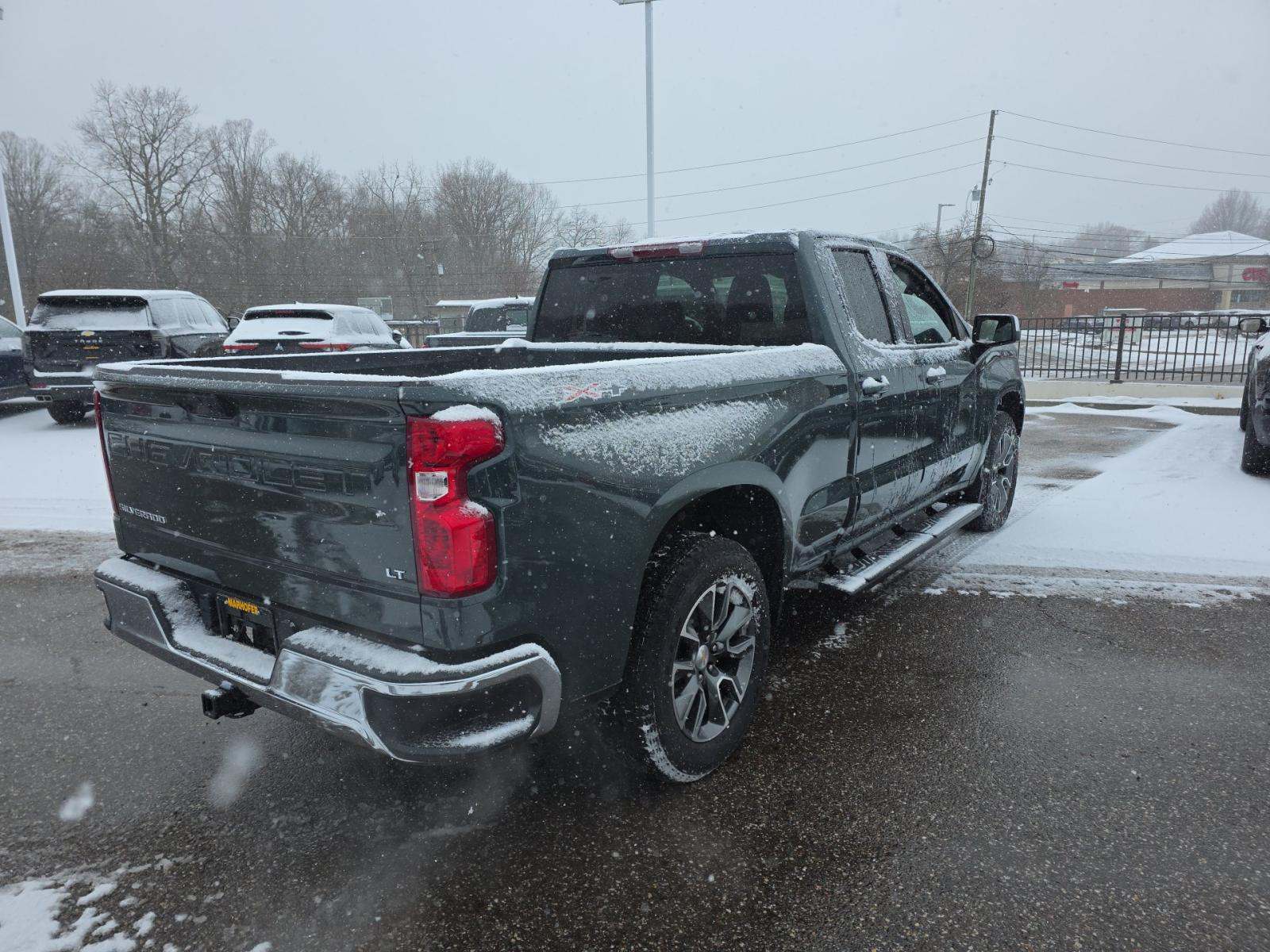 2025 Chevrolet Silverado 1500 LT AWD