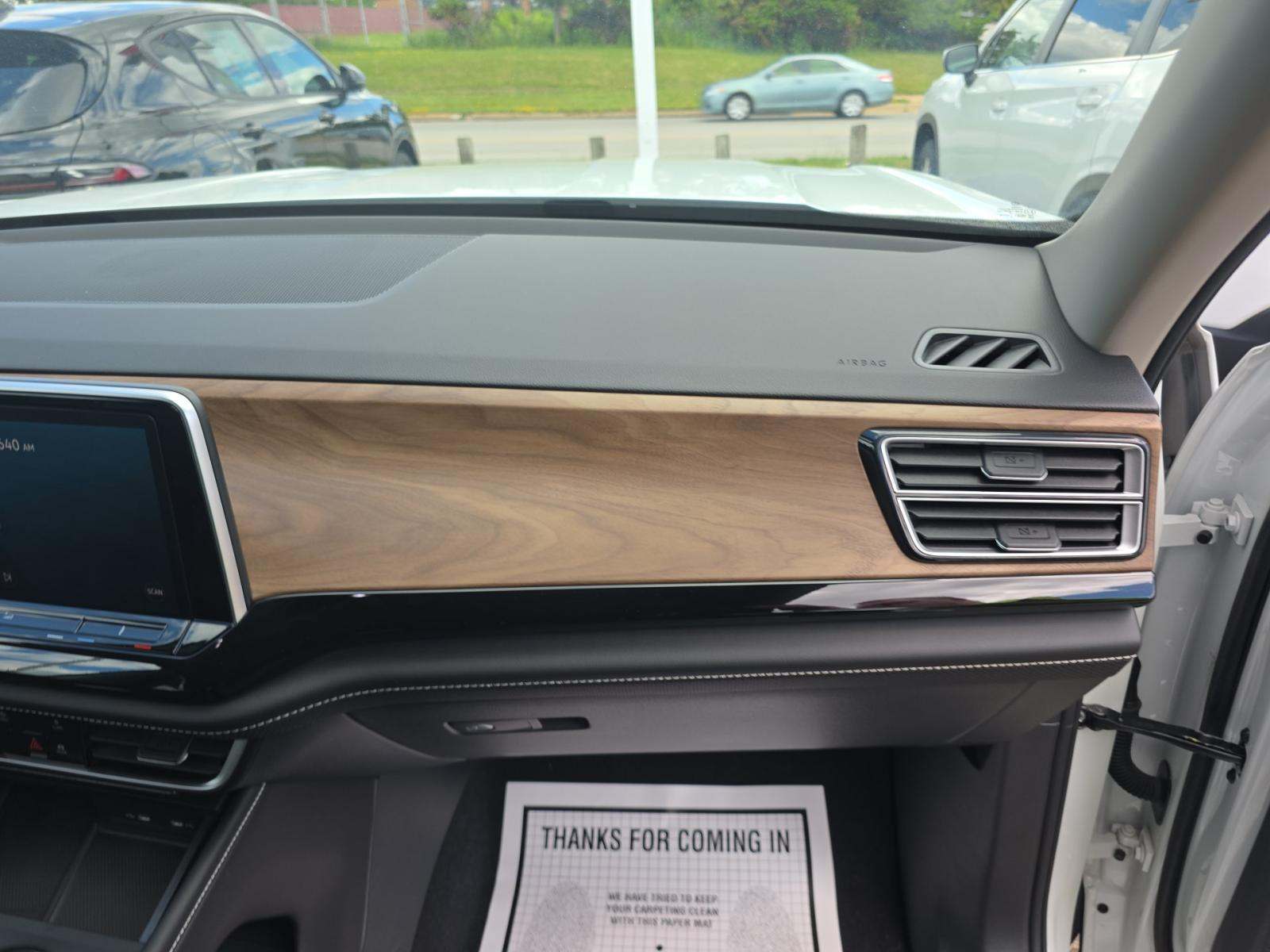 2024 Volkswagen Atlas 2.0T SE AWD