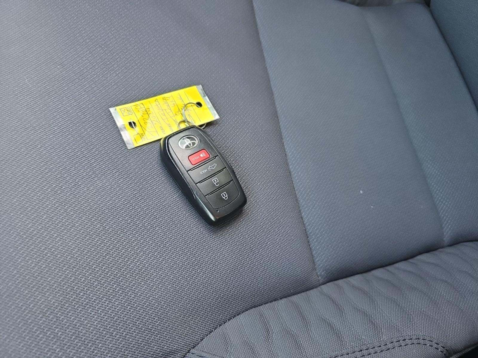 2024 Toyota Tundra SR5 AWD