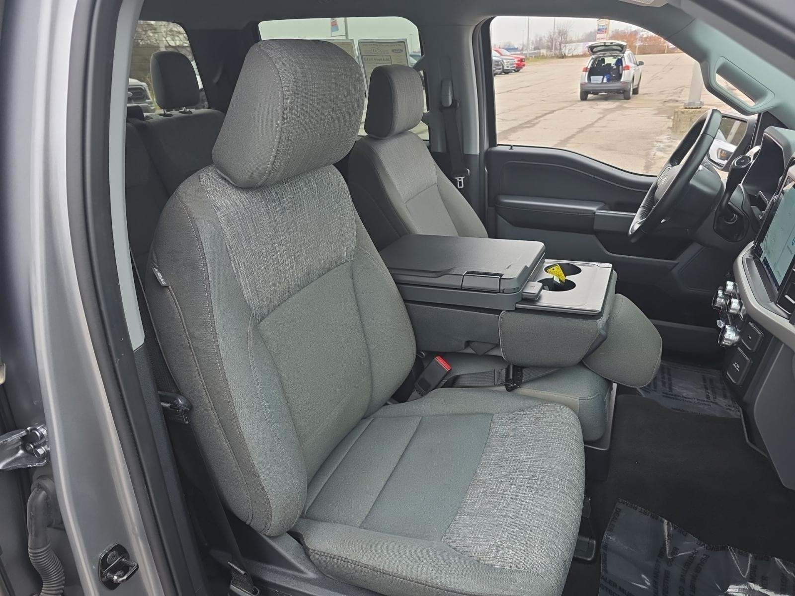 2022 Ford F-150 XLT AWD