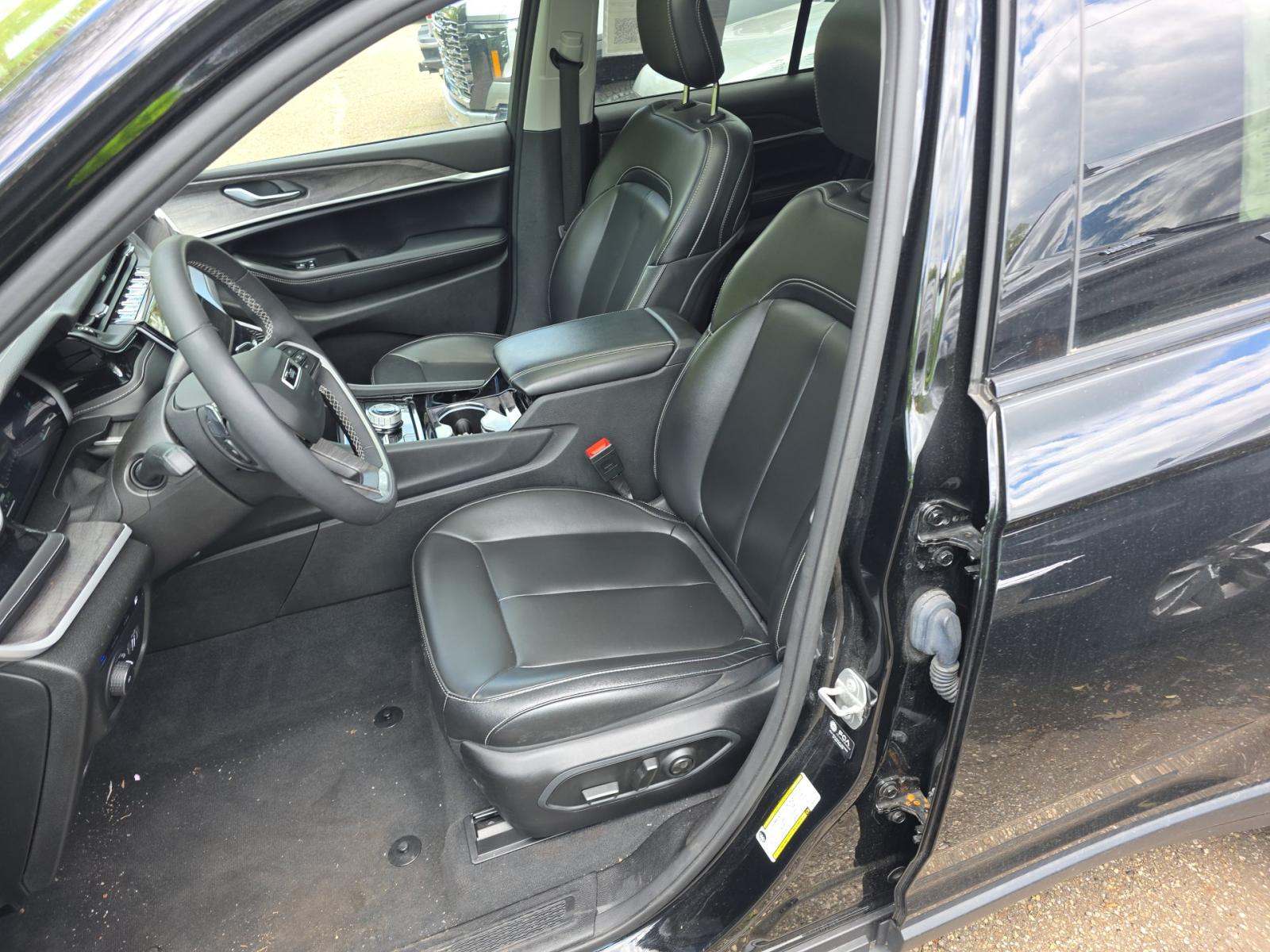 2023 Jeep Grand Cherokee 4xe AWD