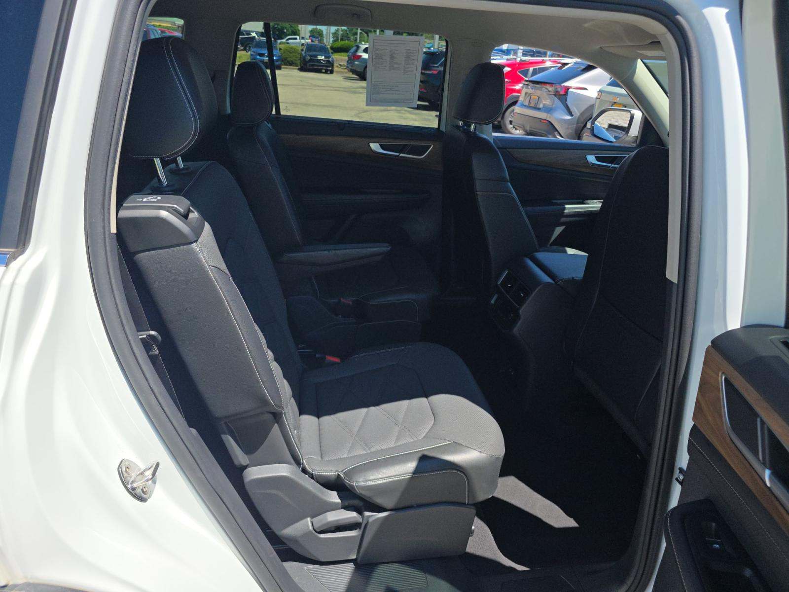 2024 Volkswagen Atlas 2.0T SE AWD