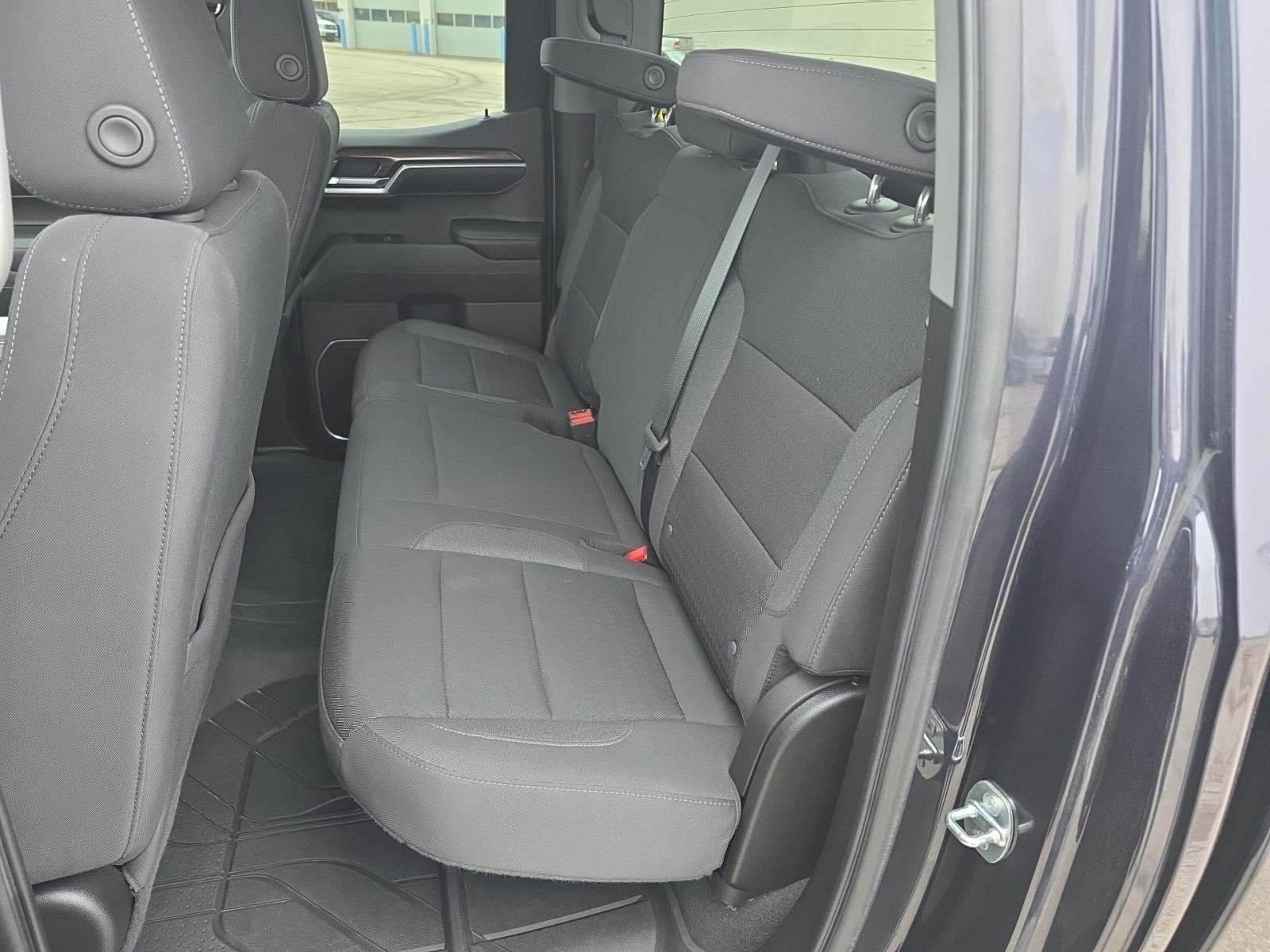 2022 Chevrolet Silverado 1500 LT AWD