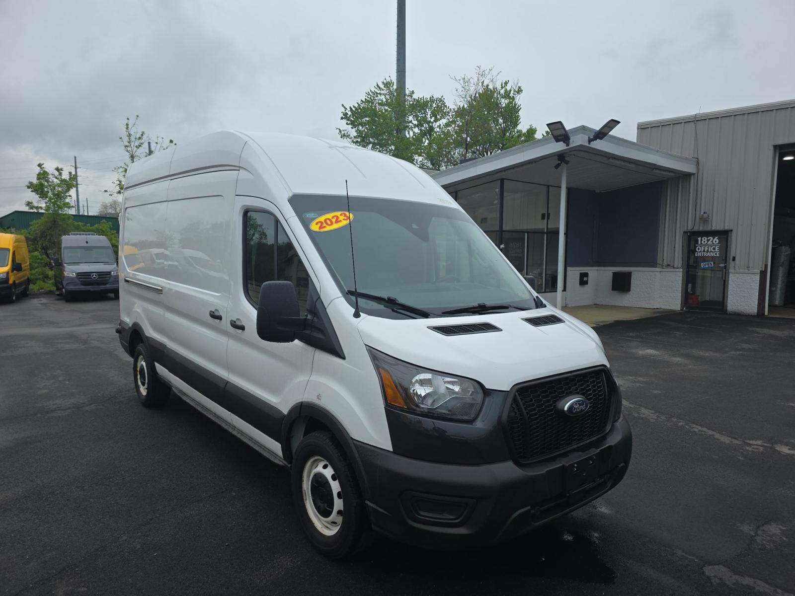 FORD TRANSIT 250 - 4