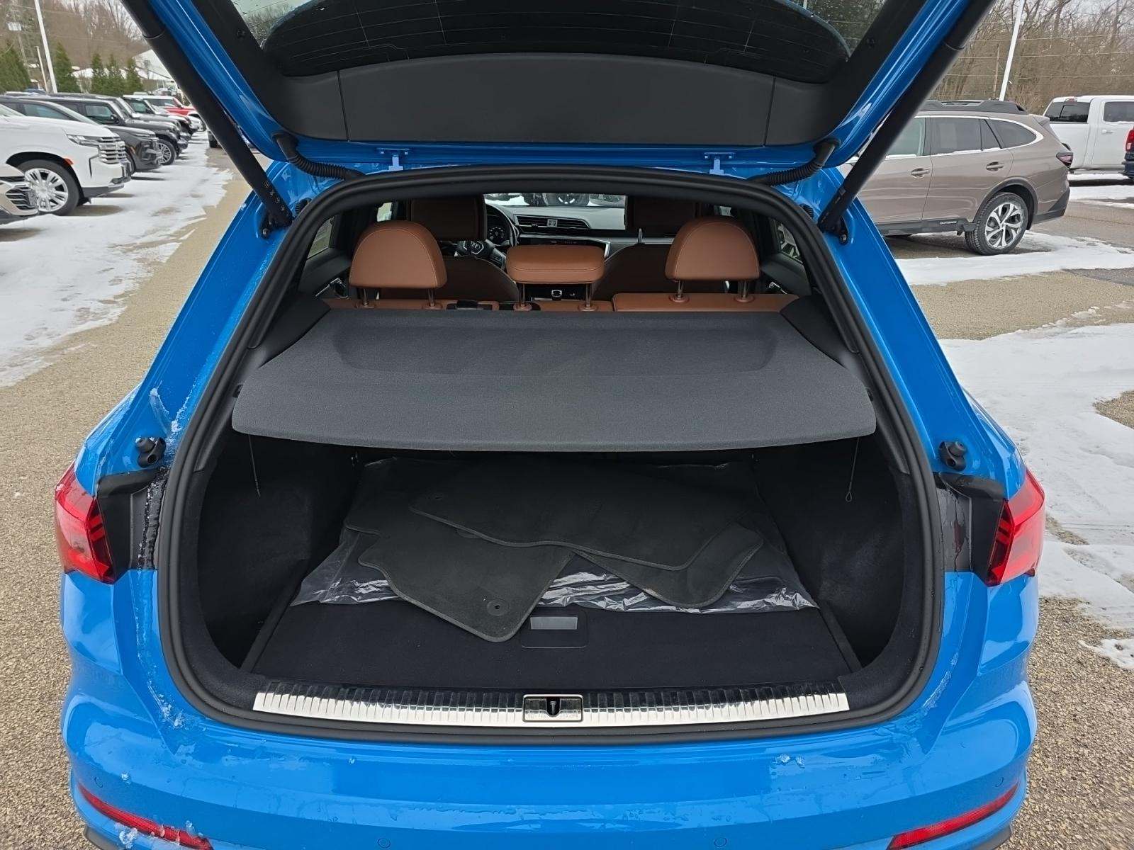 2022 Audi Q3 2.0T S line Premium AWD