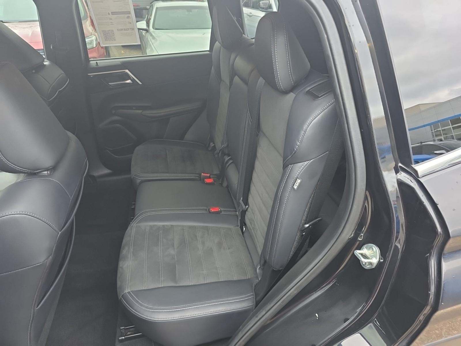 2024 Mitsubishi Outlander SE AWD