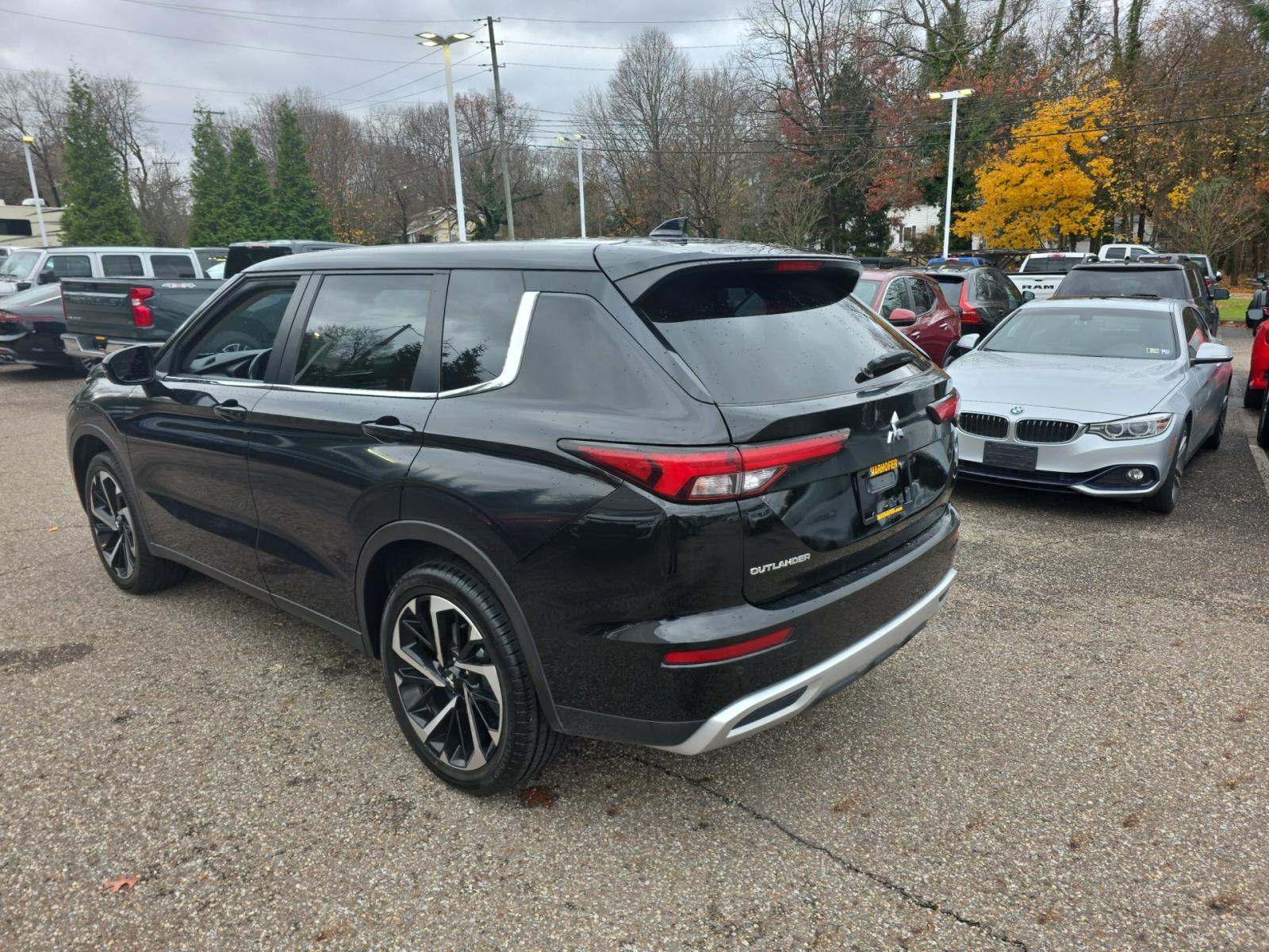 2024 Mitsubishi Outlander SE AWD