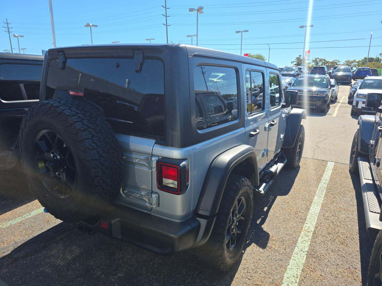 2024 Jeep Wrangler 4xe Willys AWD