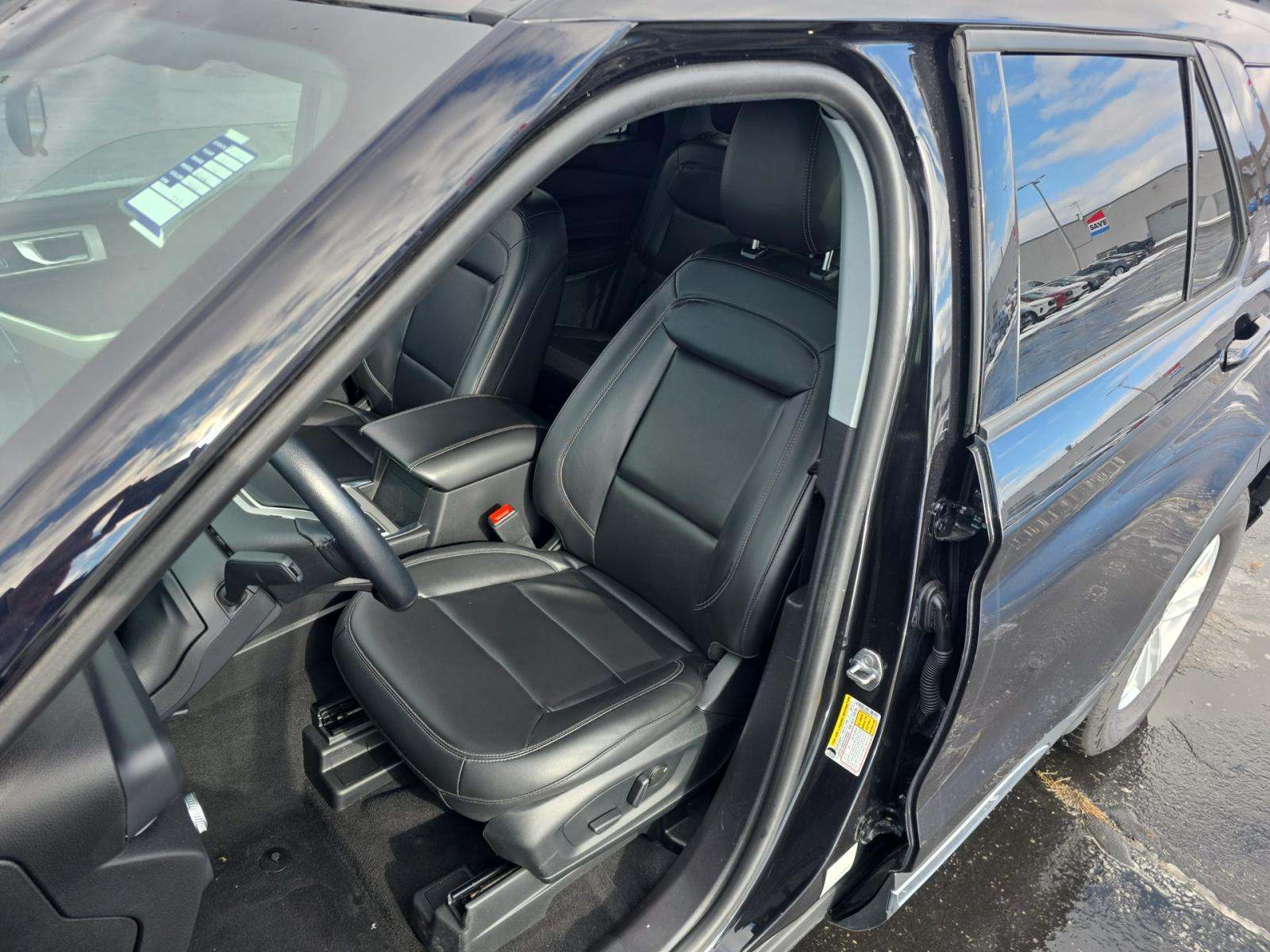 2022 Ford Explorer XLT AWD