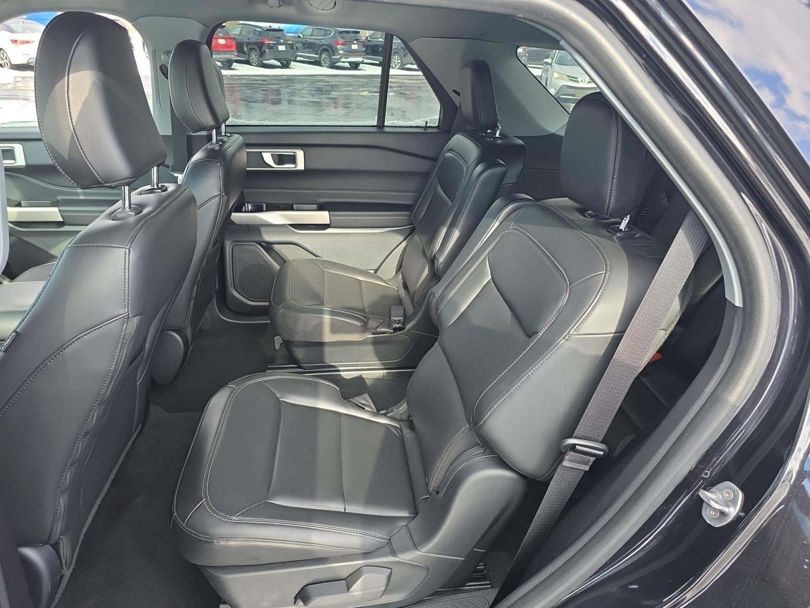 2022 Ford Explorer XLT AWD