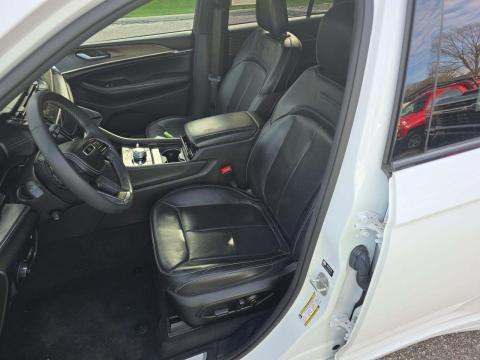 JEEP 4XE OVERLAND - 6