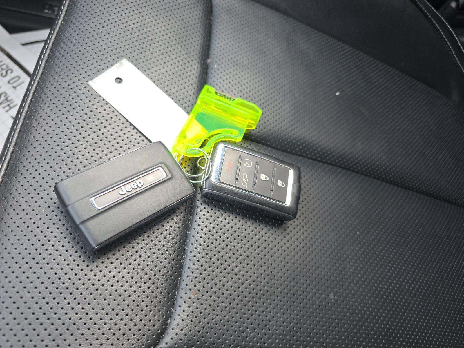 JEEP GRAND CHEROKEE - 8