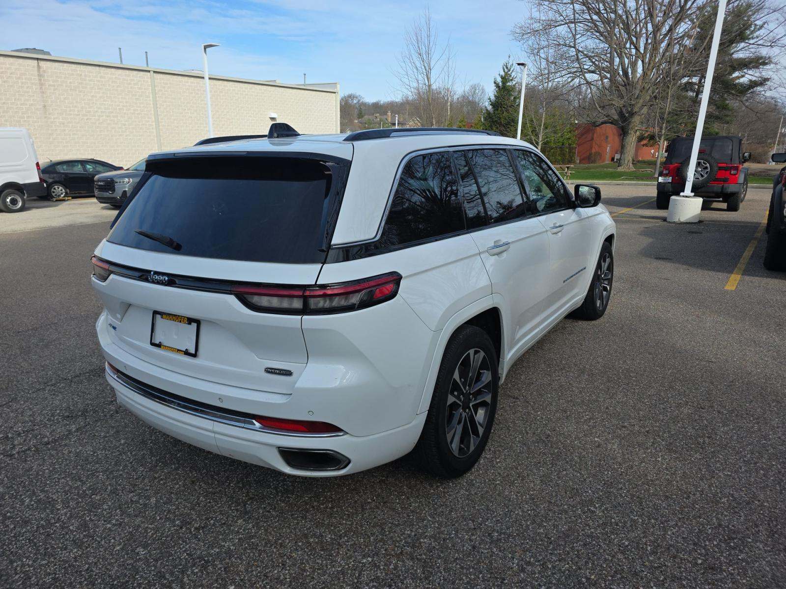 JEEP GRAND CHEROKEE - 3