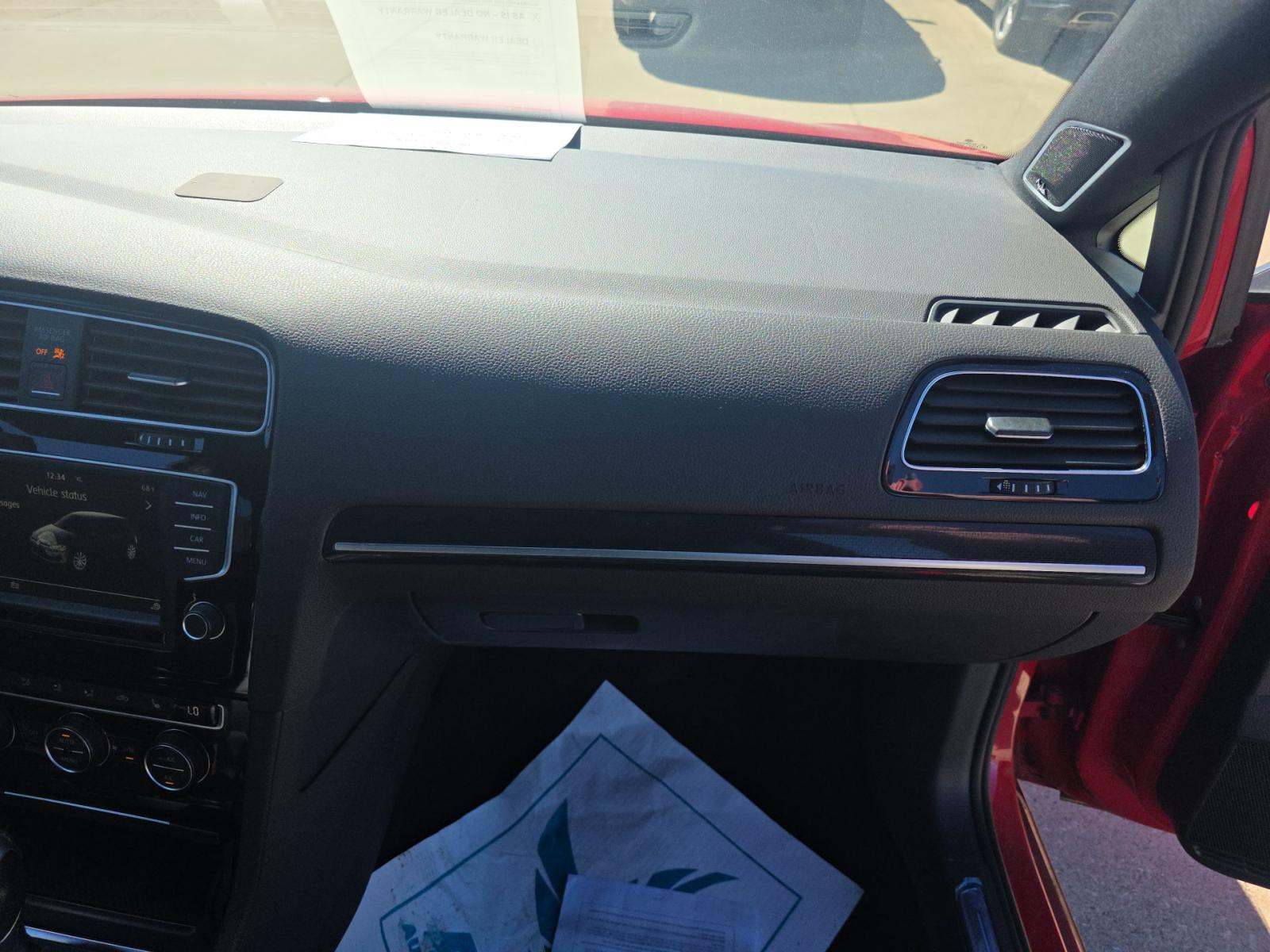 2017 Volkswagen Golf R 2.0T AWD