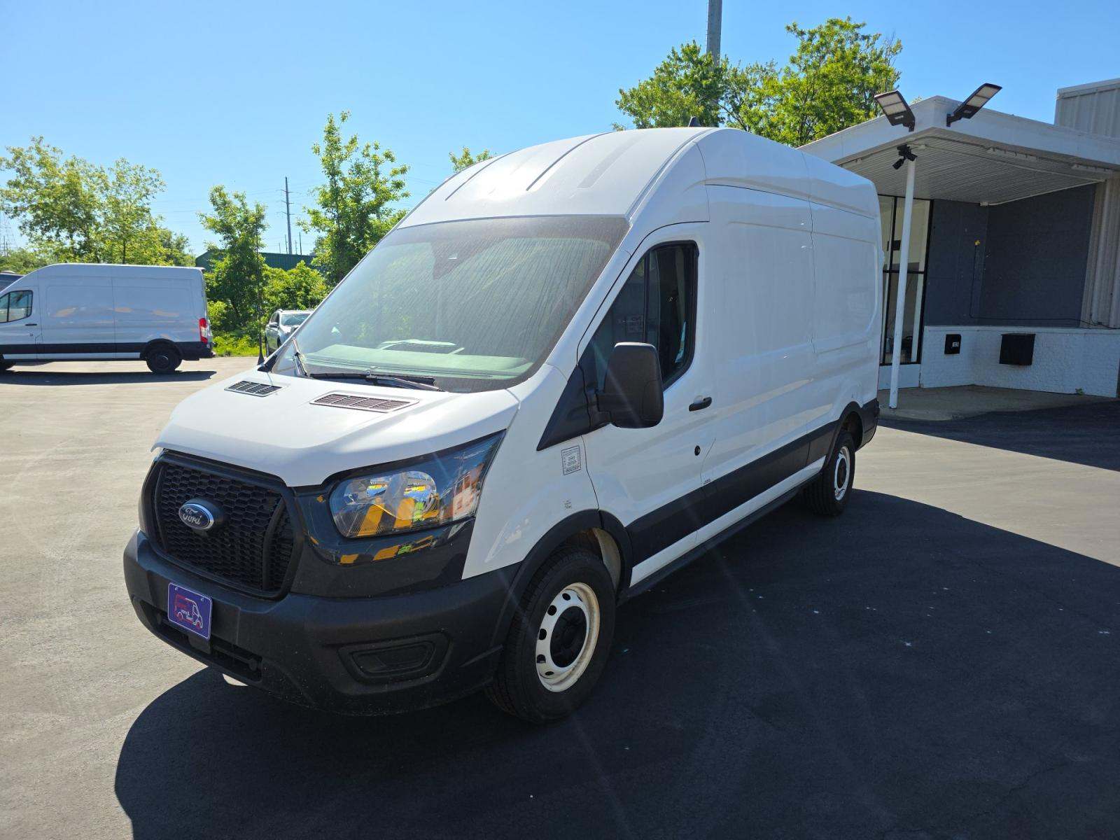 FORD TRANSIT 250 - 1