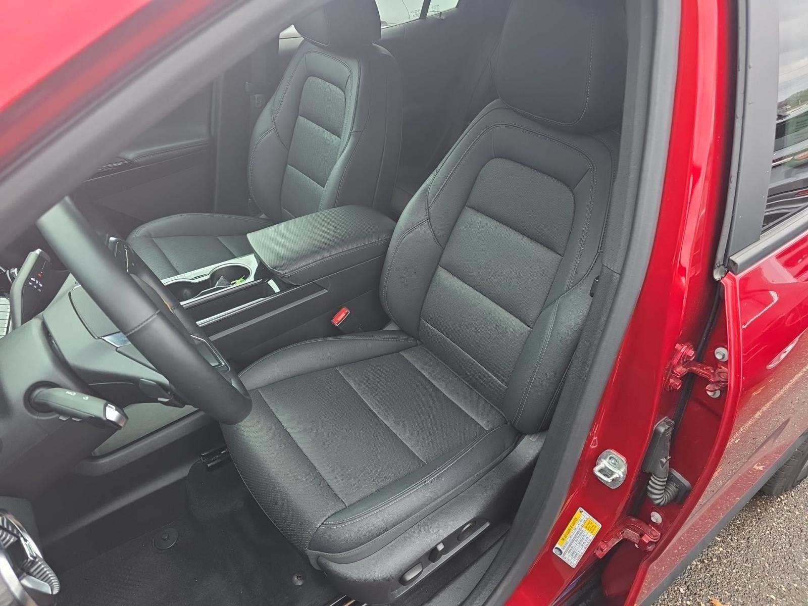 2025 Chevrolet Equinox LT FWD