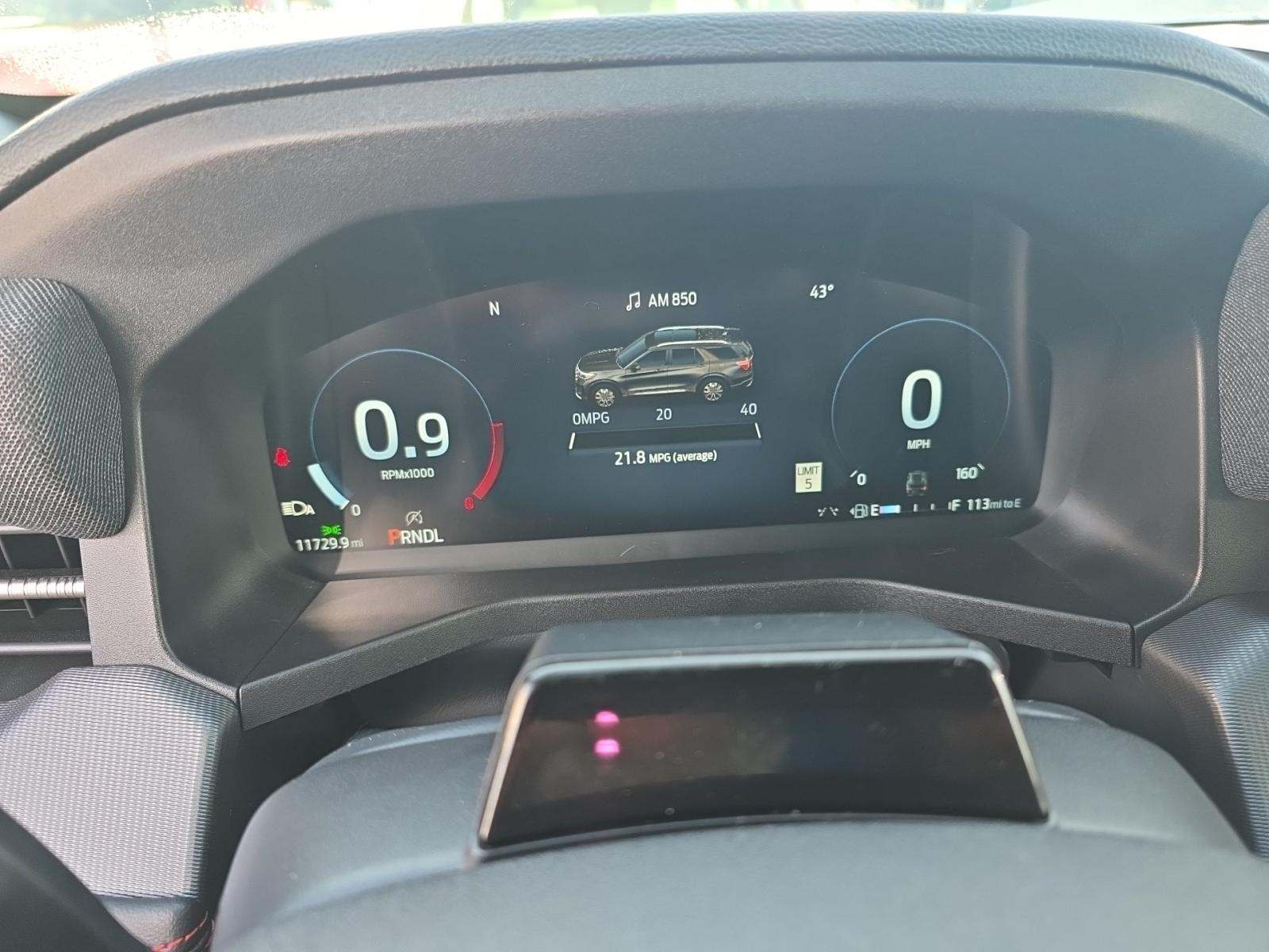 2025 Ford Explorer ST-Line AWD