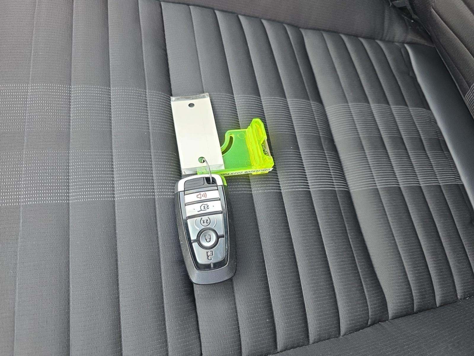 2025 Ford Explorer ST-Line AWD