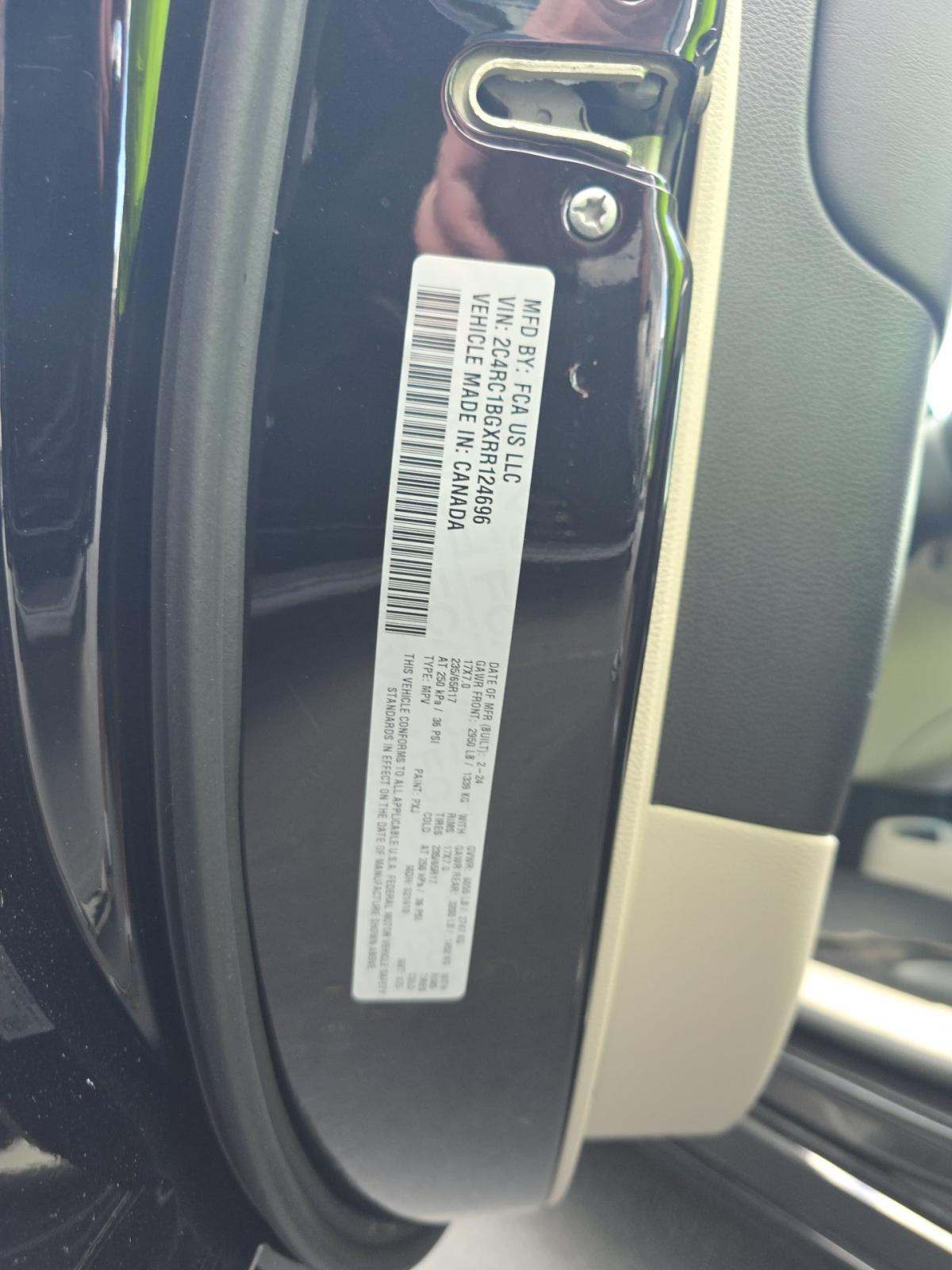 2024 Chrysler Pacifica Touring L FWD