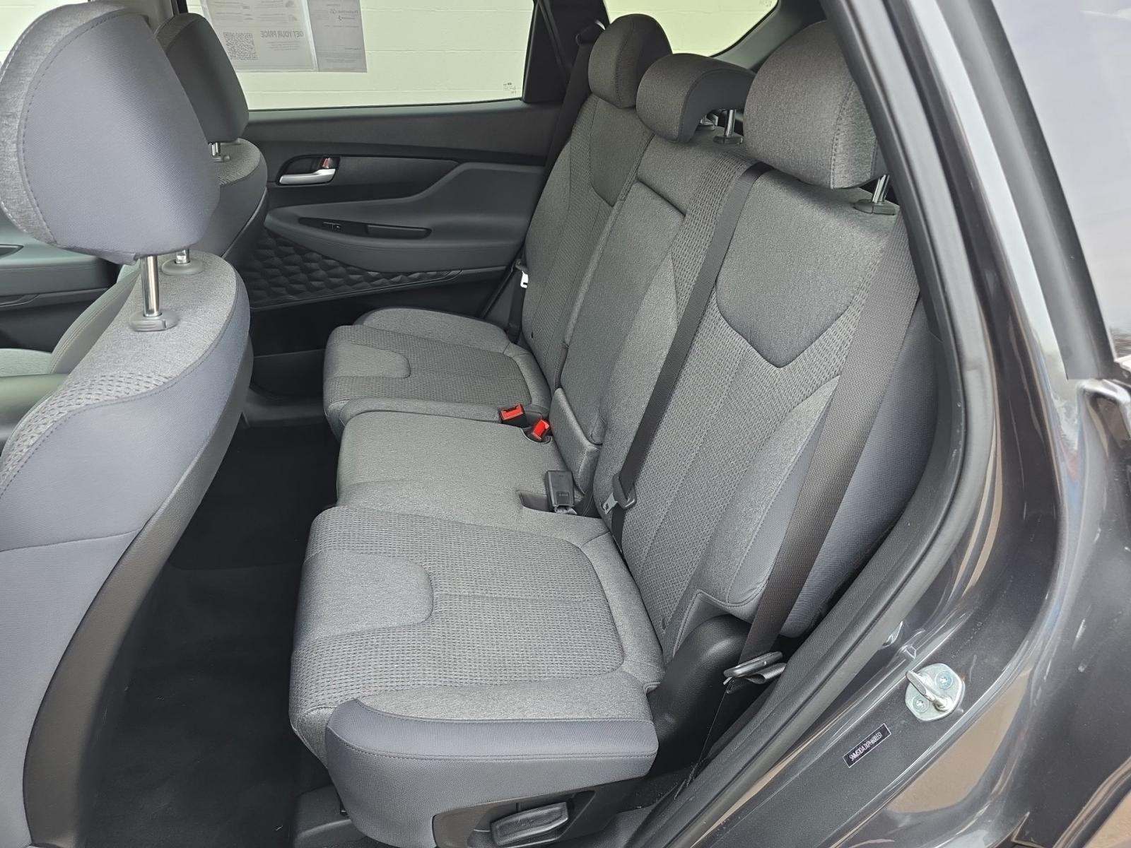 2023 Hyundai Santa Fe SE AWD