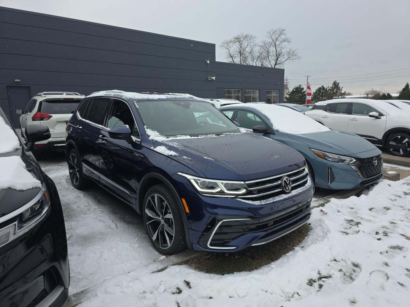 2024 Volkswagen Tiguan 2.0T SEL R-Line AWD