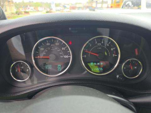 JEEP UNLIMITED SPORT - 8