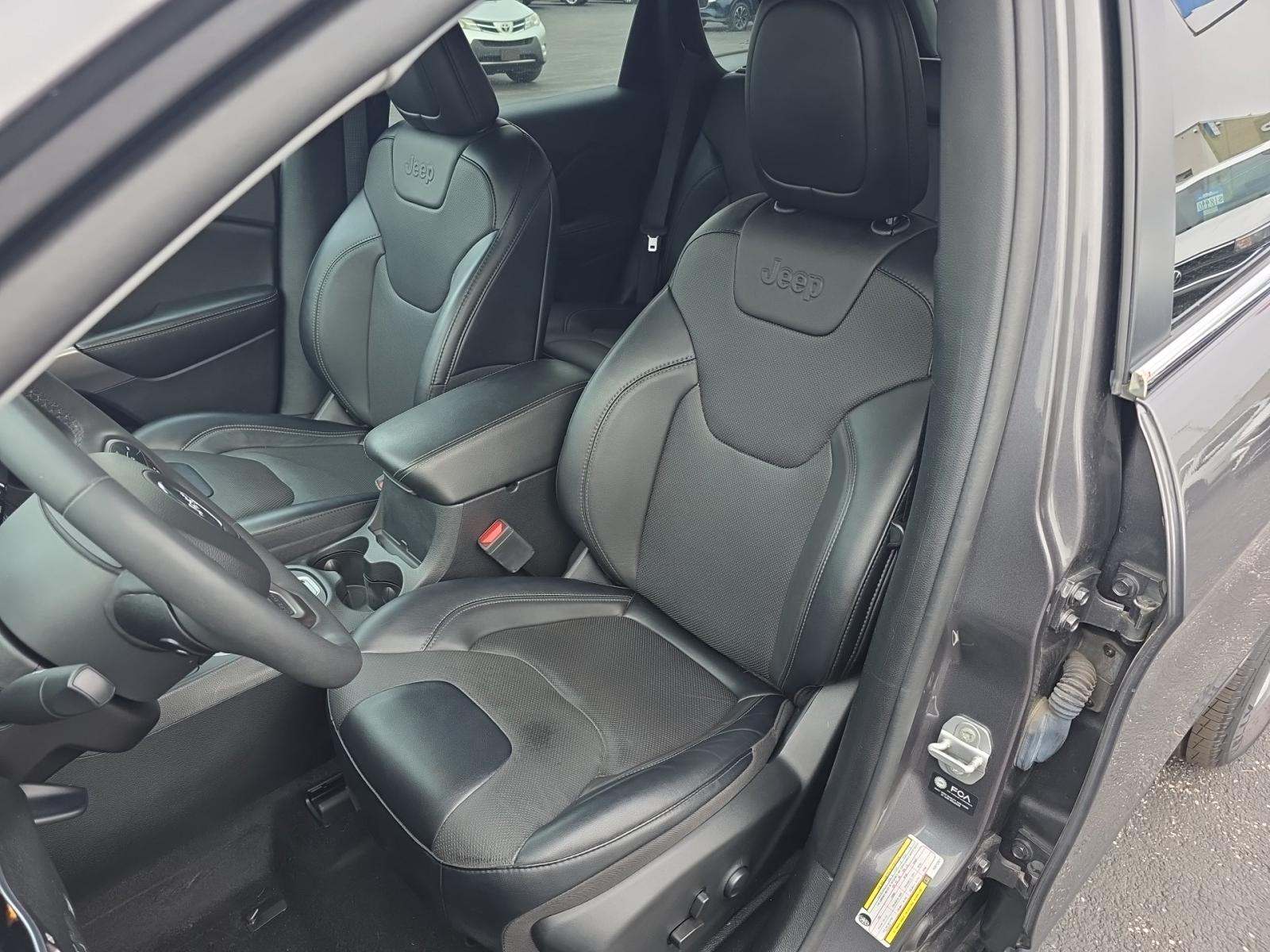 2022 Jeep Cherokee Limited AWD