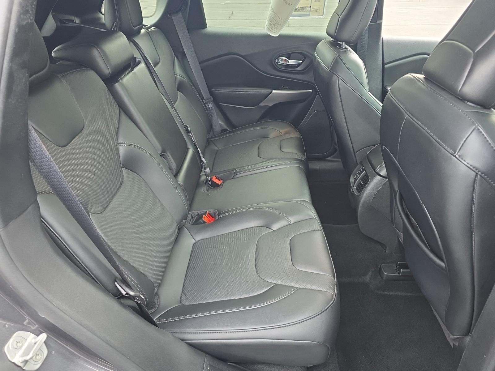 2022 Jeep Cherokee Limited AWD