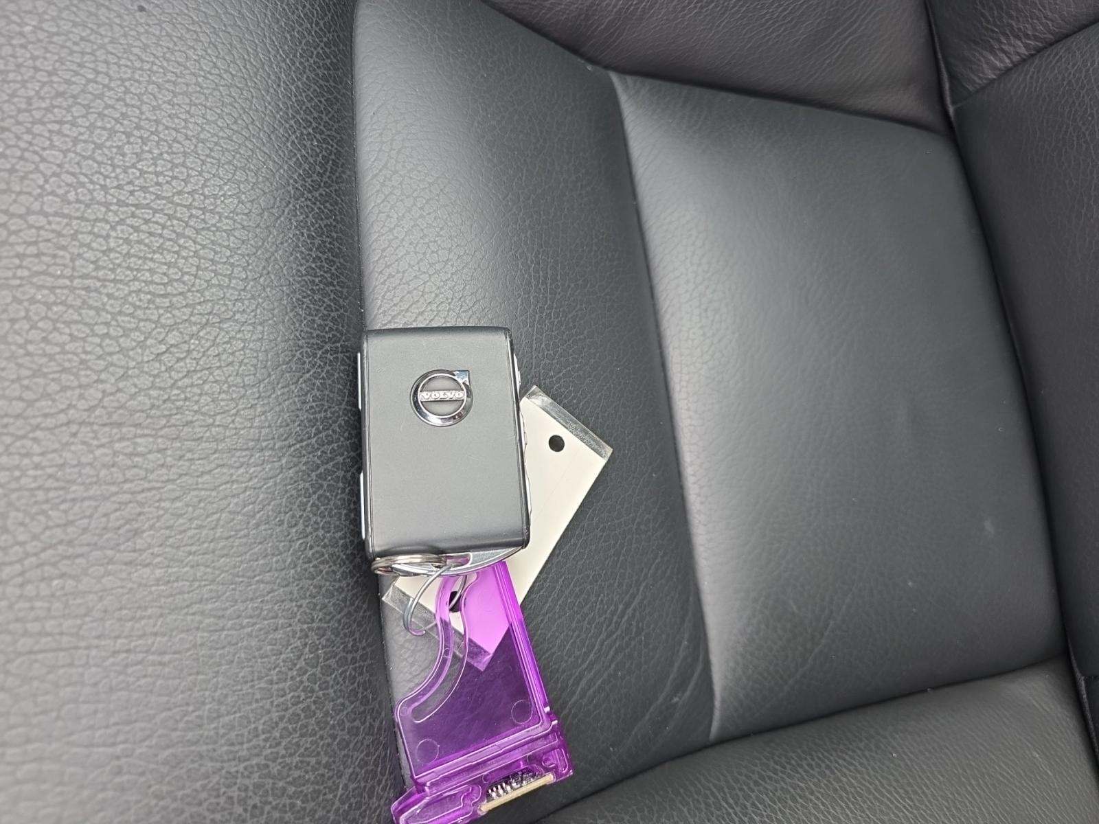 2024 Volvo S60 B5 Plus FWD