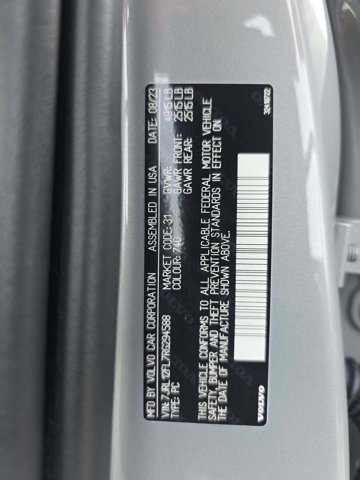 2024 Volvo S60 B5 Plus FWD